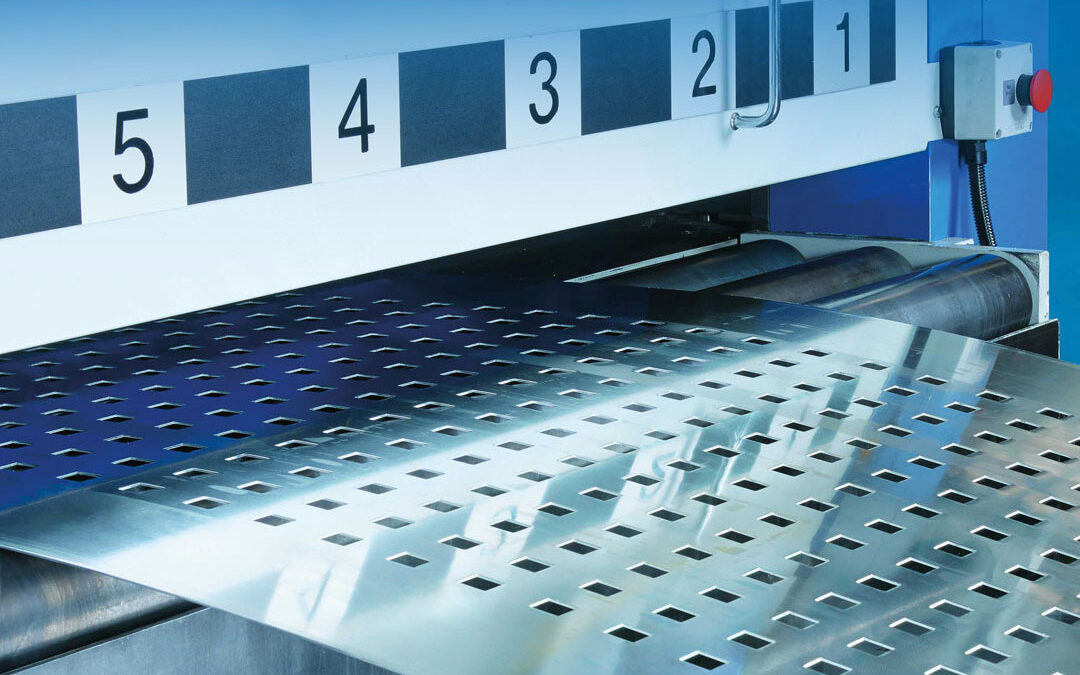 SCHNUTZ liefert Richtmaschine nach KANADA!⁠ ⁠